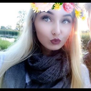 Meet your Posher, Savannah